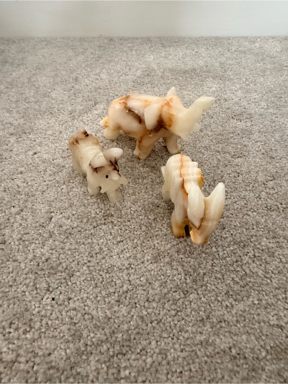 Handcrafted Cream and Brown Stone Animal Figurines - Small Pets Décor